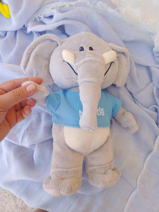 Peluche elefante Nestlé