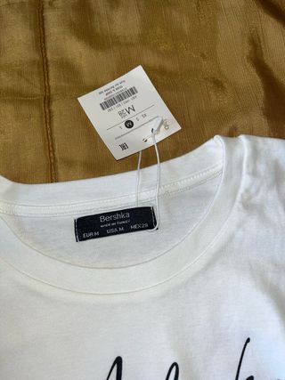 Camiseta Bershka blanca - Talla M