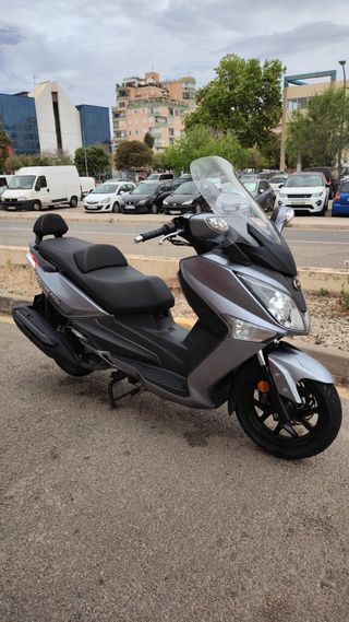Scooter Sym Joymax 300i ABS