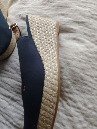 Alpargatas Tommy Hilfiger negras, talla 39/40 