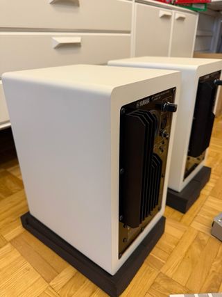 Par Yamaha HS7 blancas - Monitores de estudio