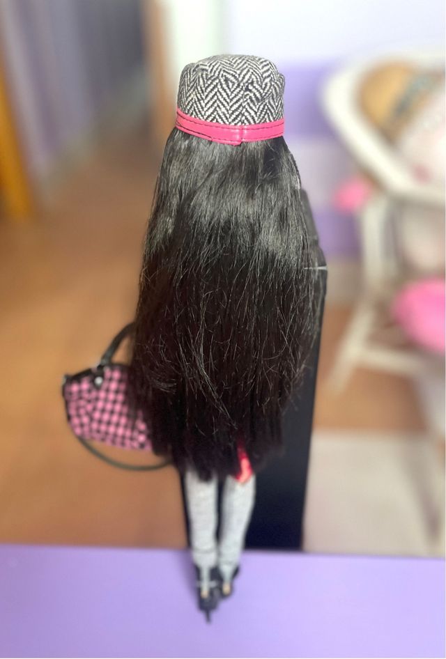 Muñeca Moxie Teenz Tristen completa