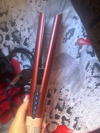 Styler Dyson rosa-rosso