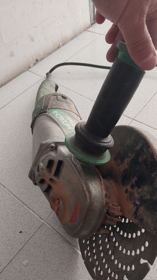 Amoladora Hitachi G23MR