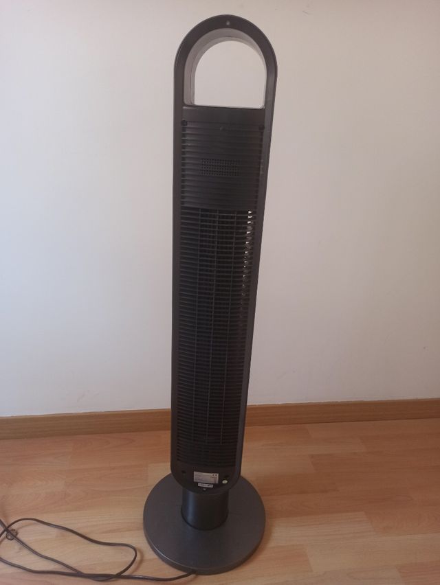 Ventilatore a torre nero Cecotec EnergySilence 9190