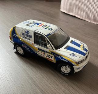 BMW X5 Rally 1/18