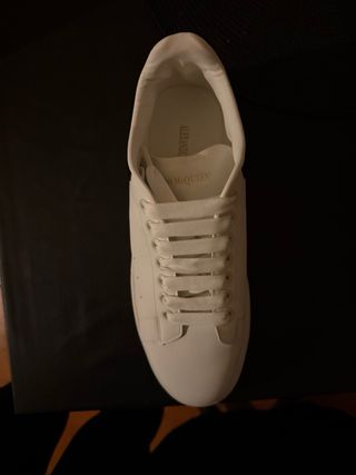 zapatillas blancas