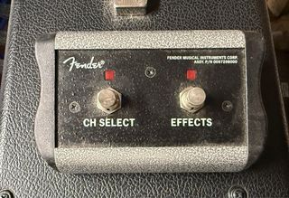 Amplificador guitarra Fender Champion 100W