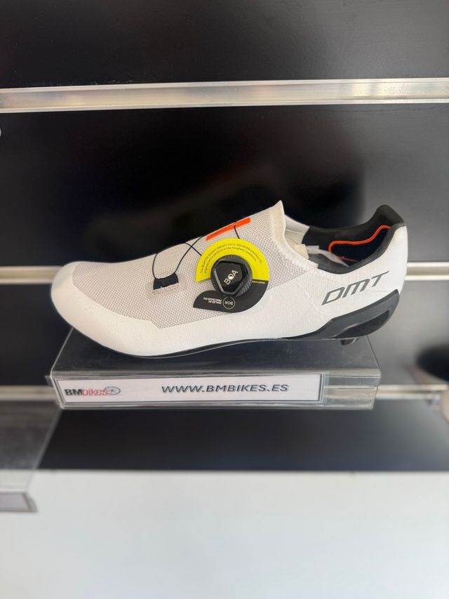 Zapatillas DMT KR30 Blancas