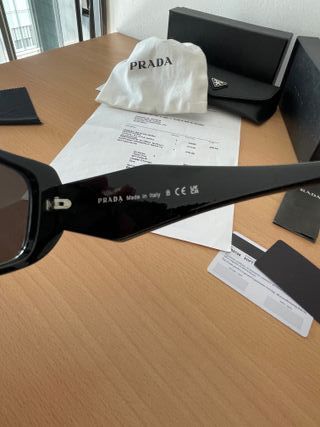 Gafas Prada negras