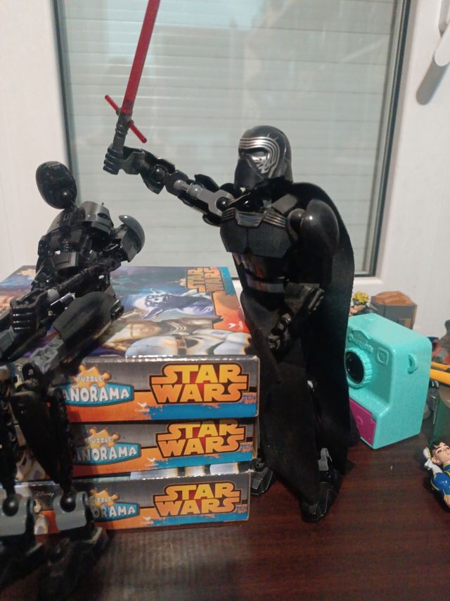 Lego Star Wars Kylo Ren y K-2S0