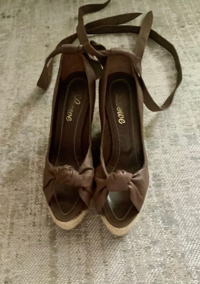Cuñas Loewe marrón, talla 38