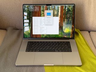 MacBook Pro 16" M1 Pro, 16GB, 512GB