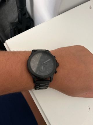 Reloj Fossil Negro
modelo: jr1470