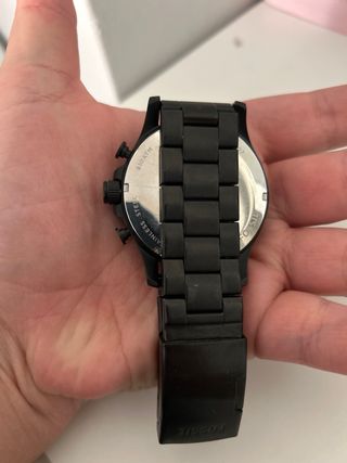 Reloj Fossil Negro
modelo: jr1470