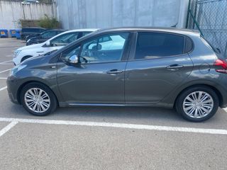Peugeot 208 2017