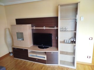 Mueble TV salón - madera y cristal