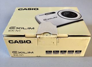Casio EXILIM EX-N1 - Cámara digital blanca