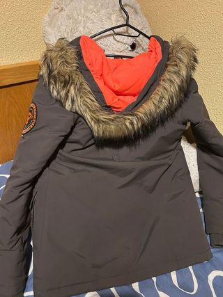 Cazadora Superdry marrón