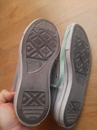 Converse grises y verdes - Talla 35