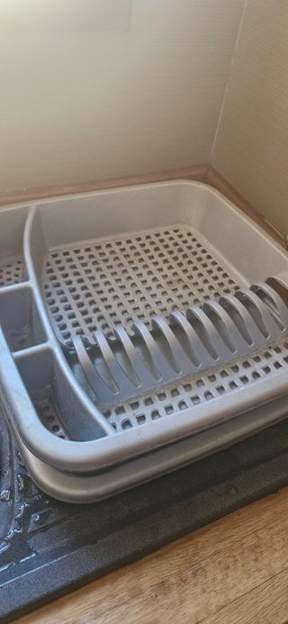 Escurridor de platos gris 