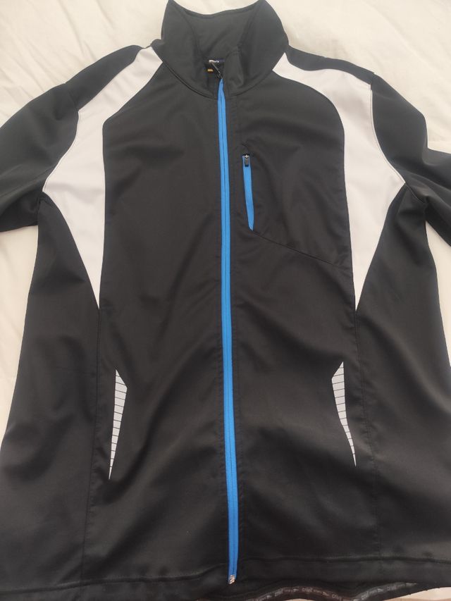 Chaqueta Ciclismo Negra y Blanca