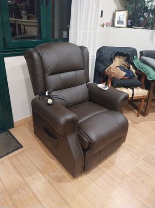 Sedia elevatrice Comfort Plus Brown. Nelle Asturie