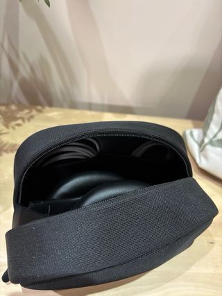 Cascos Beats Studio Pro Negros