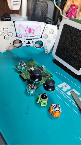 Reparación de mandos PS5 PS4 Switch Xbox