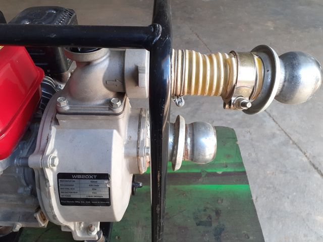 Motobomba Honda WB20XT