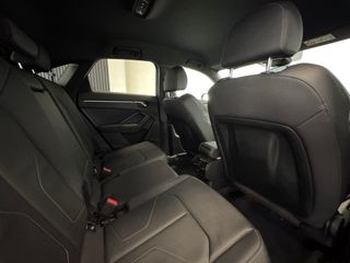 Audi Q3 Sportback Black Line 