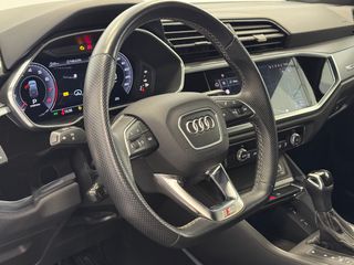 Audi Q3 Sportback Black Line 