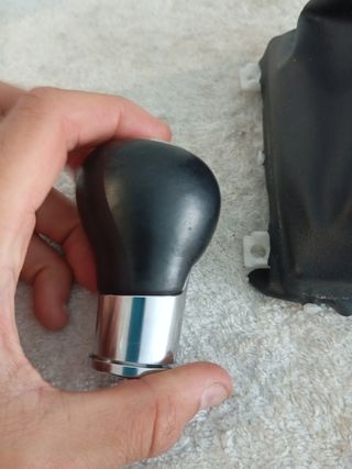 Pomo y funda cambio Mazda 3 BP