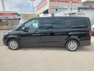 Mercedes-Benz Vito Tourer automática 8 plazas 2021