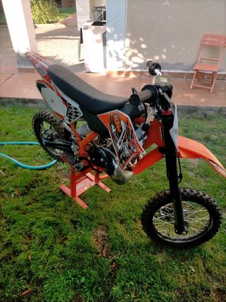 Moto infantil 50cc KTM