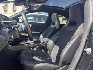 MERCEDES CLA 220D AMG