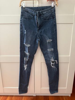 Vaqueros H&M pitillo rotos azules