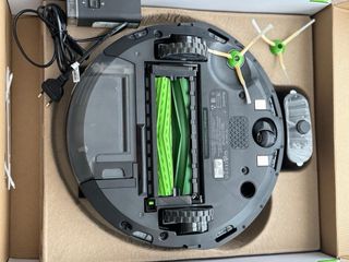 Roomba i7 (i7150) Robot Aspirador + Repuestos