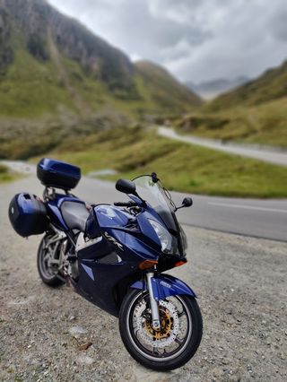 Honda VFR 800 VTEC ABS