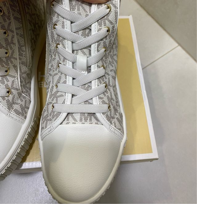 Zapatillas Michael Kors Talla 36 Beige/Blanco