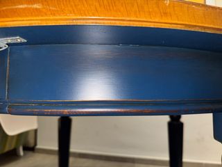 Mesa de comedor redonda de madera