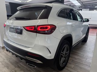MERCEDES GLA 250e AMG