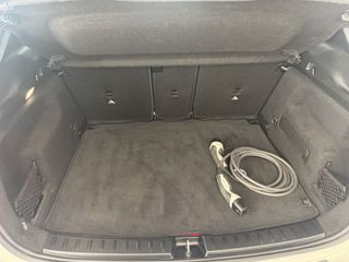 MERCEDES GLA 250e AMG