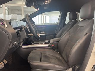 MERCEDES GLA 250e AMG