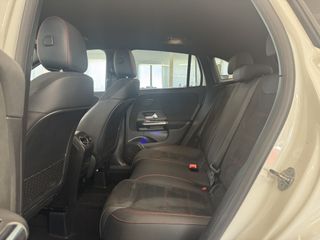 MERCEDES GLA 250e AMG