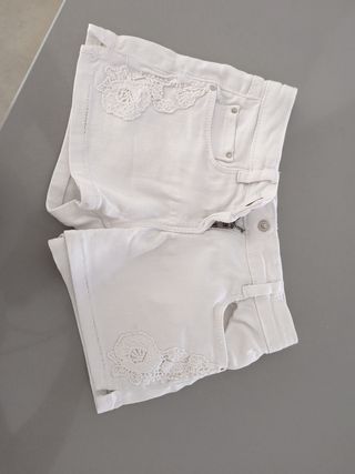 Pantalón corto niña blanco Brotes T4