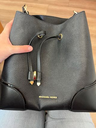 Bolso Michael Kors Mercer Bombonera Negro