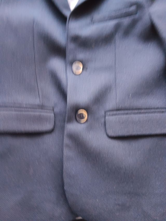 Blazer.Americana talla 6 + regalo 2 camisas.