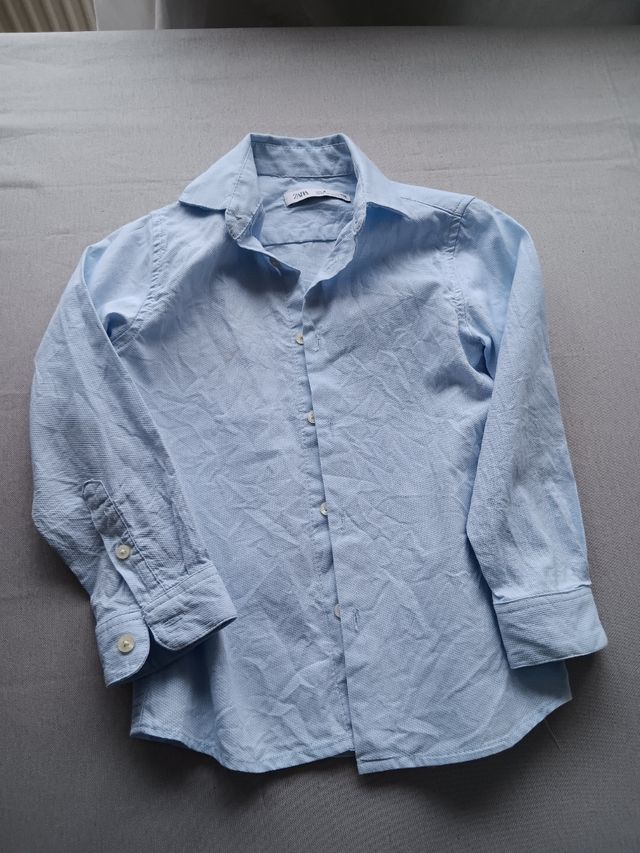 Blazer.Americana talla 6 + regalo 2 camisas.