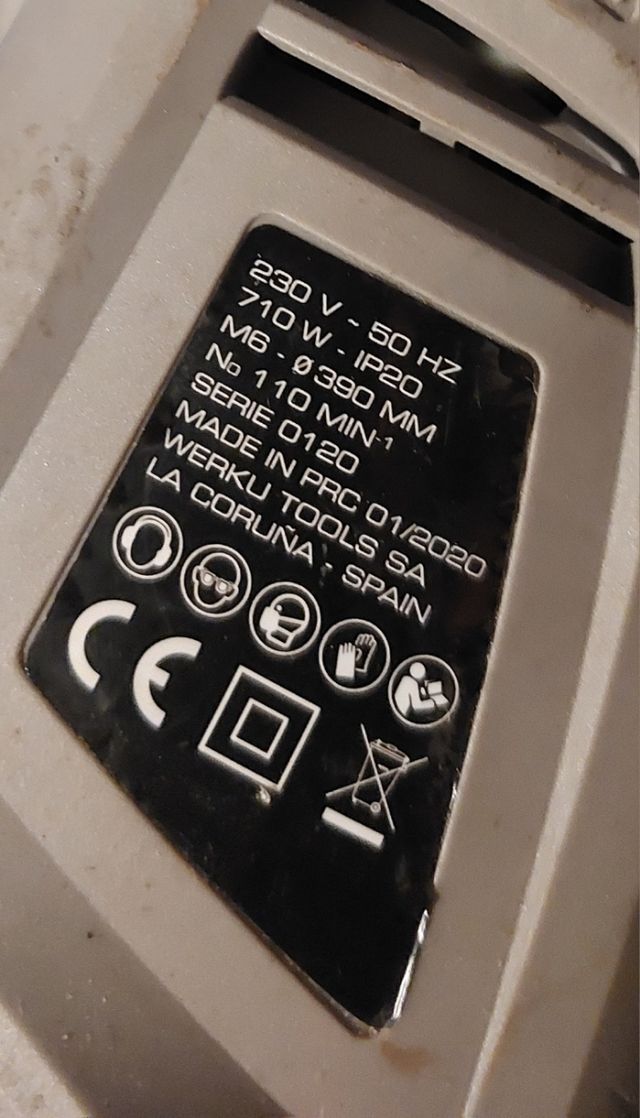 Lijadora de pared WERKU